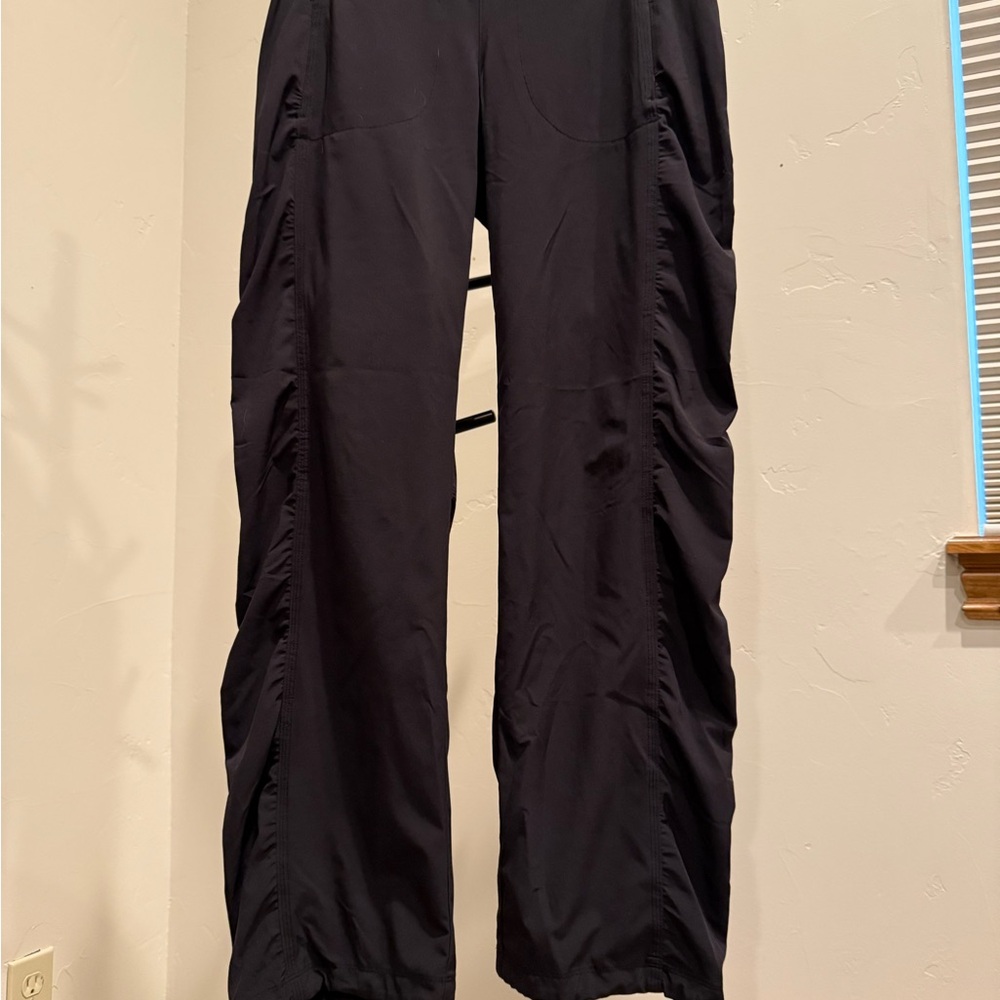 Athleta LaVida Pant Black Size 6